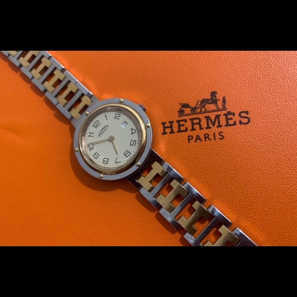 Authentic Hermès Paris clipper 30mm wrist watch